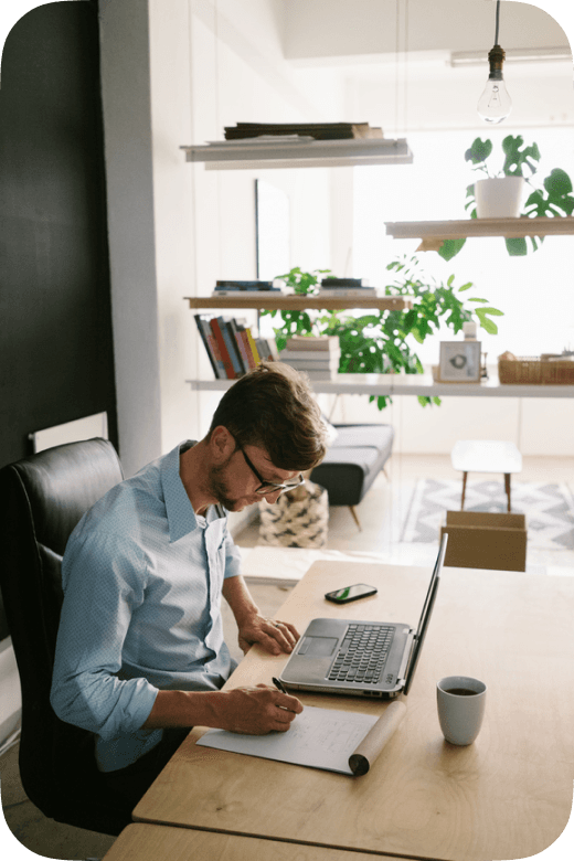 Ivinco employee in an office